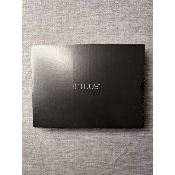 Wacom Intuos Pen & Touch Small Graphics Tablet CTH-480